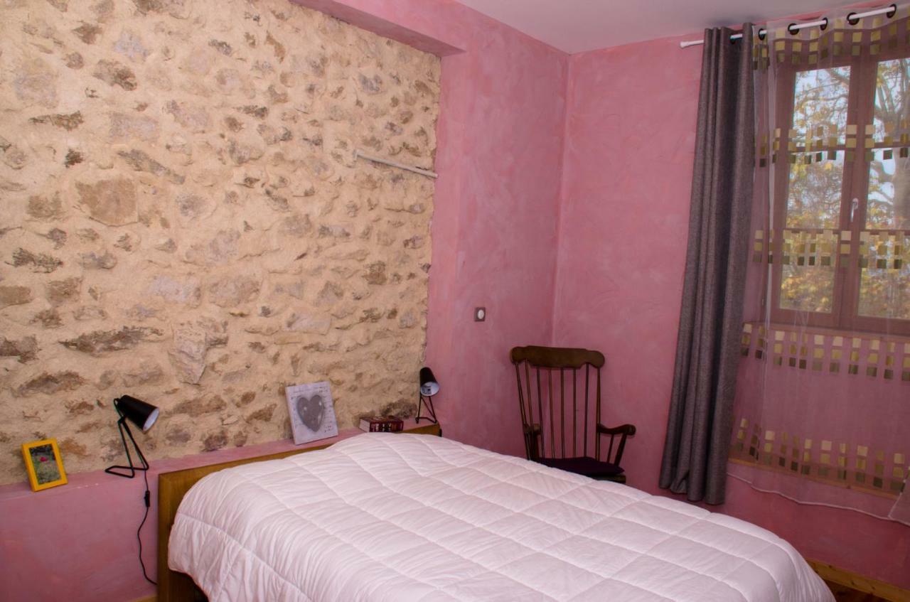 Le Clos De Ceintres Cheminas Kültér fotó